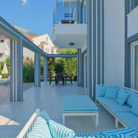 Vila Orka Crystal *